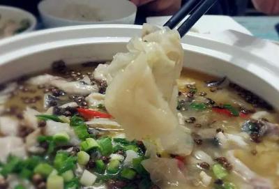 5分鐘教會你做酸菜魚，魚肉勁道更美味