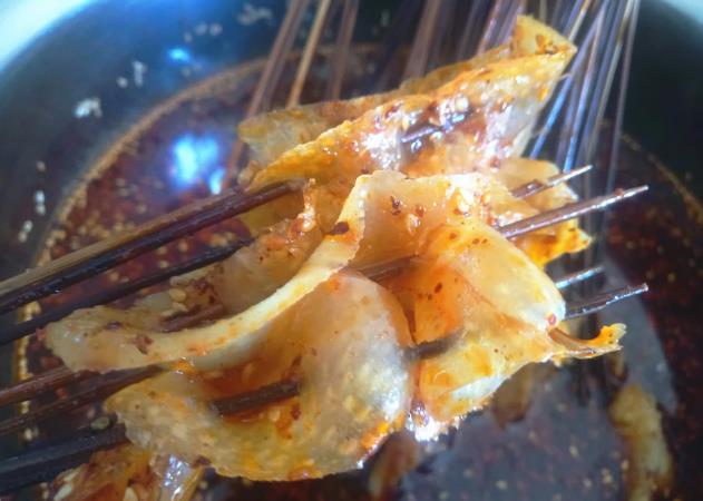 四川特色小吃，看起來很有油吃起來很香