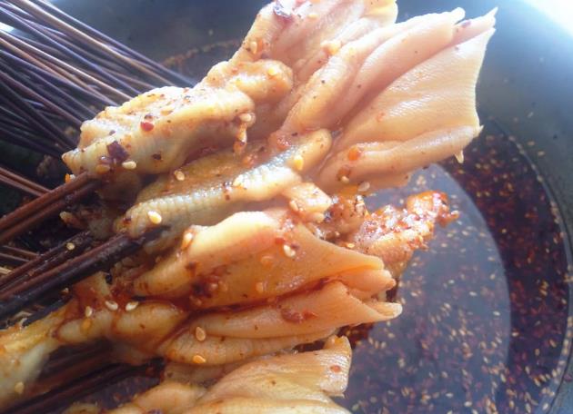 四川特色小吃，看起來很有油吃起來很香