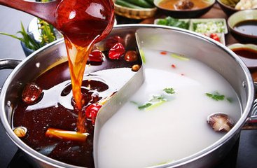 冬天少不了火鍋，同樣的少不了火鍋底料！