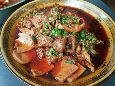 四川冒菜技術(shù)培訓(xùn)哪家靠譜？零基礎(chǔ)授課指導(dǎo)開店經(jīng)營(yíng)
