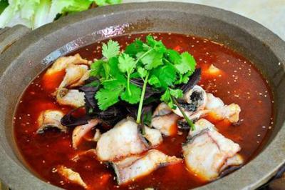 四川石鍋魚技術(shù)培訓班哪里便宜？實戰(zhàn)操作練習