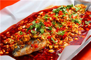 四川麻辣紙包魚(yú)技術(shù)培訓(xùn)多少錢(qián)？正宗紙包魚(yú)培訓(xùn)中心