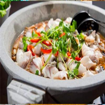 四川石鍋魚技術(shù)做法哪里正宗？調(diào)味的鍋底配料技巧
