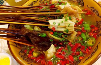 四川冷串缽缽雞技術(shù)培訓哪里好？可開店亦可擺攤