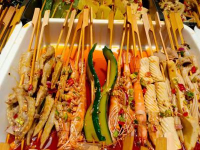 冷串串缽缽雞技術(shù)培訓(xùn)學(xué)校哪家好？餐飲小吃培訓(xùn)班