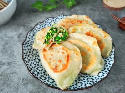 成都哪里可以培訓(xùn)韭菜盒子技術(shù)？小吃技術(shù)培訓(xùn)學(xué)校