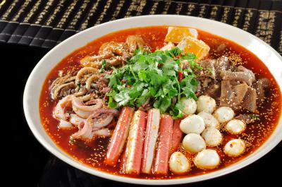 四川在哪里學(xué)習(xí)冒菜技術(shù)呢？成都冒菜技術(shù)培訓(xùn)