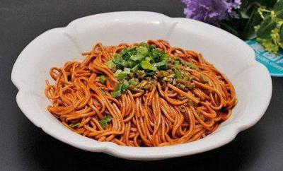 熱干面培訓(xùn)哪里好？熱干面技術(shù)學(xué)會(huì)為止