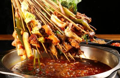 串串香培訓(xùn)哪家專(zhuān)業(yè)?串串香配方配料培訓(xùn)