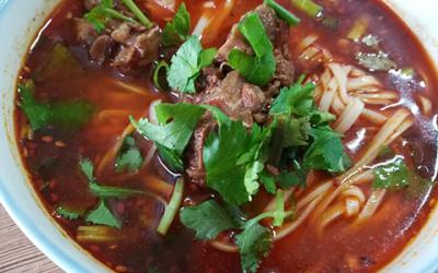 成都開面館哪里培訓(xùn)好？ 麻辣牛肉面技術(shù)培訓(xùn)