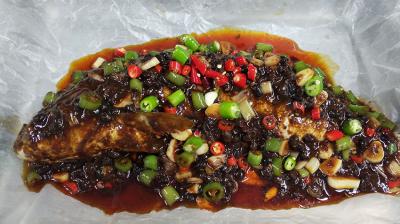 烤魚培訓(xùn)費(fèi)用多少錢？正宗烤魚培訓(xùn)學(xué)校在哪里？