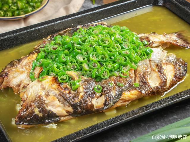 哪里學(xué)烤魚(yú)技術(shù)培訓(xùn)好？成都烤魚(yú)正宗培訓(xùn)技巧大揭秘