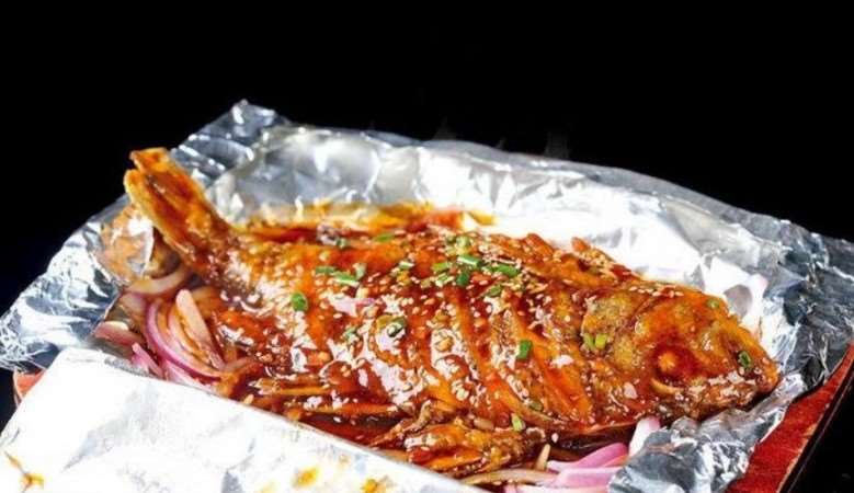 學萬州烤魚學費一般多少？成都正宗萬州烤魚