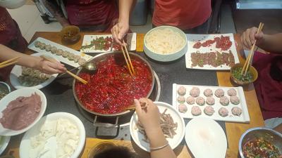 學(xué)做火鍋技術(shù)培訓(xùn)多少錢 ？