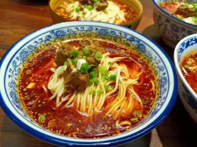 面食技術培訓班哪里學比較好？學各種面食技術培訓