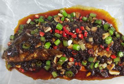 烤魚培訓(xùn)技術(shù)哪家好？蜀味緣培訓(xùn)學(xué)校一對一培訓(xùn)