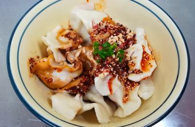 如何選擇適合的鐘水餃技術(shù)培訓(xùn)學(xué)校？